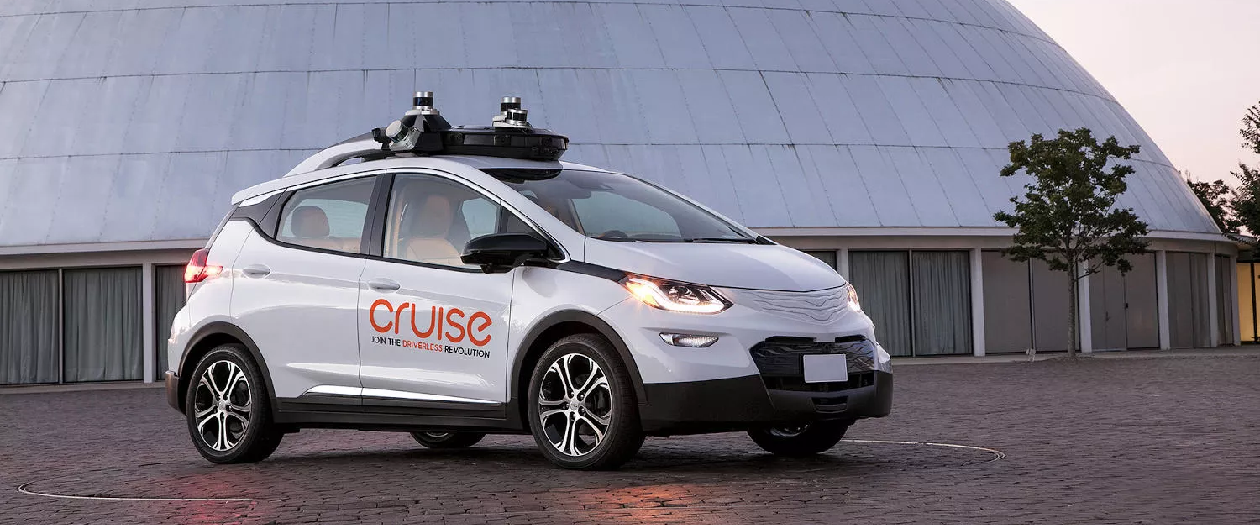 GM Unveils the Cruise AV, the Driverless Ride Hailing Car