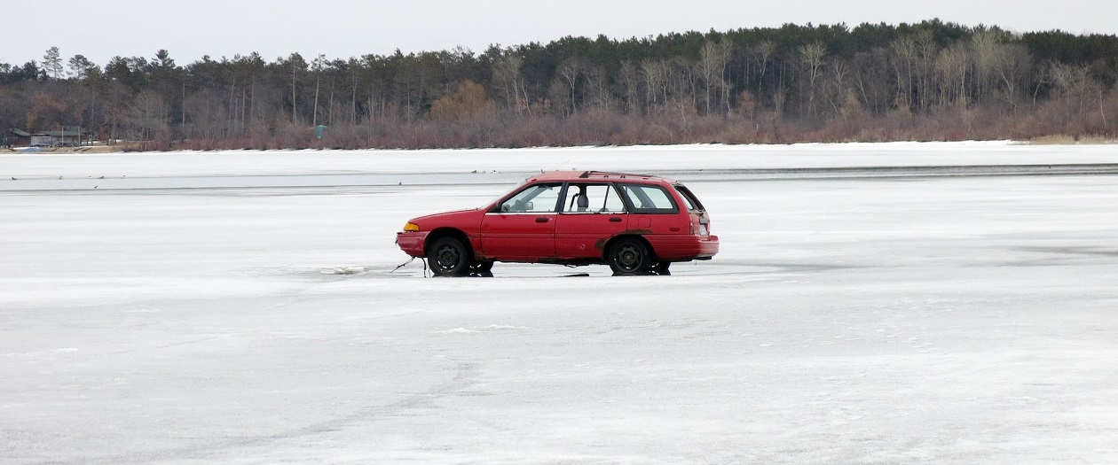 Minnesota Lion's Club Fundraiser Involves a Car Falling Into an Ice-Covered Lake