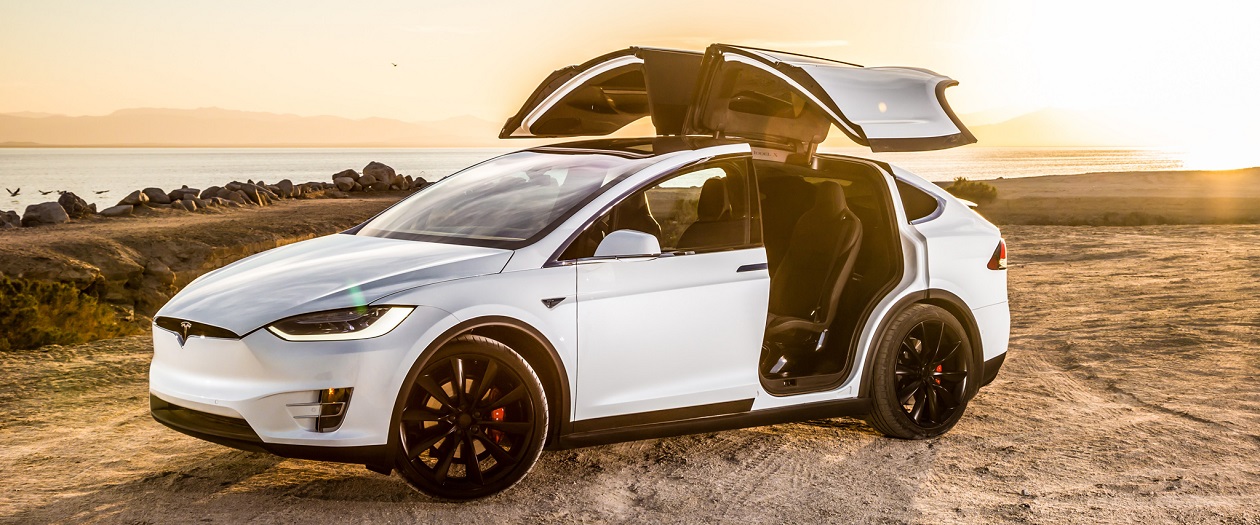 The Tesla Model X - Zombie Apocalypse Ready