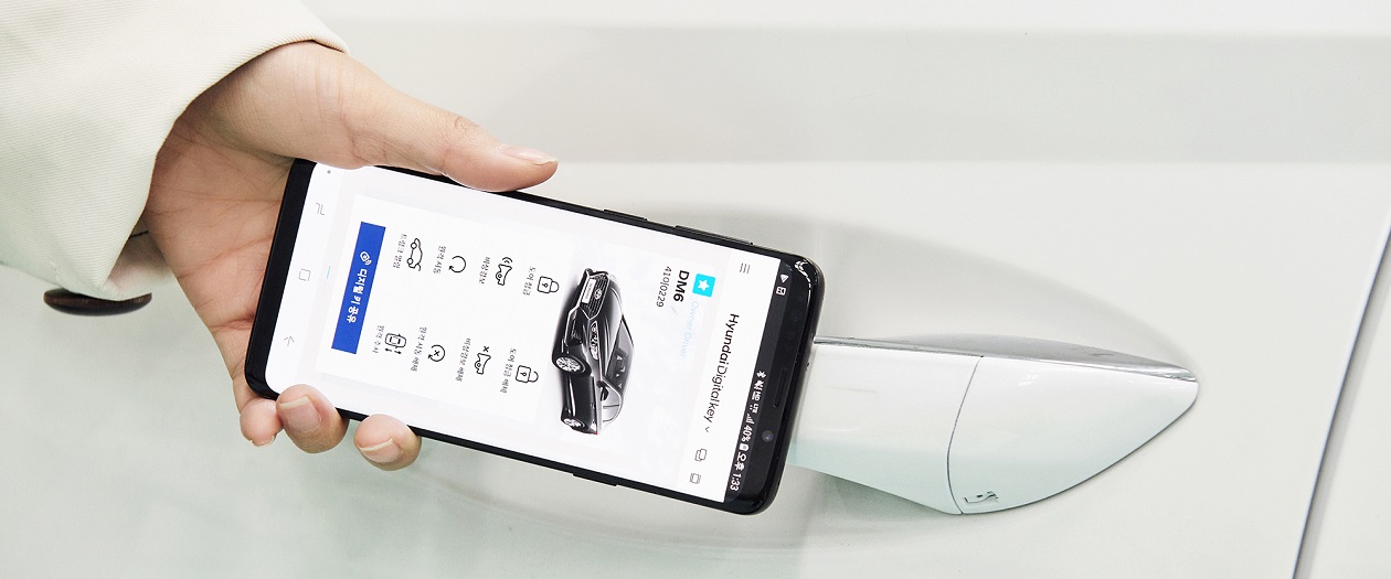 Hyundai Unveils "Smartphone-As-Key" Technology