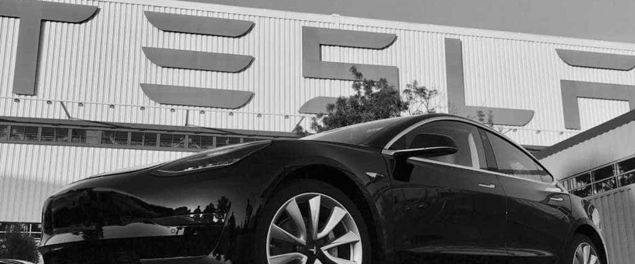 Tesla Fails to Meet Production Goals