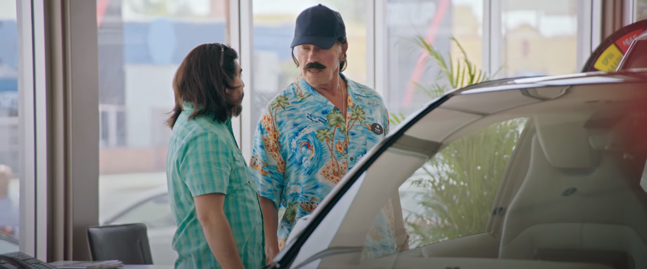 Arnold Schwarzenegger Pranks Electric Car Shoppers