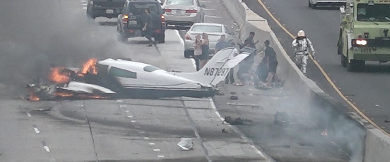 Small Plane Crashes Into Traffic on 405 Freeway