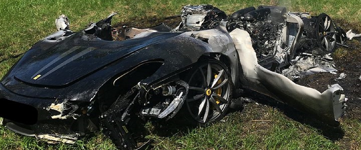 Driver Destroys Ferrari F430 Scuderia One Hour After Purchasing the Vehicle