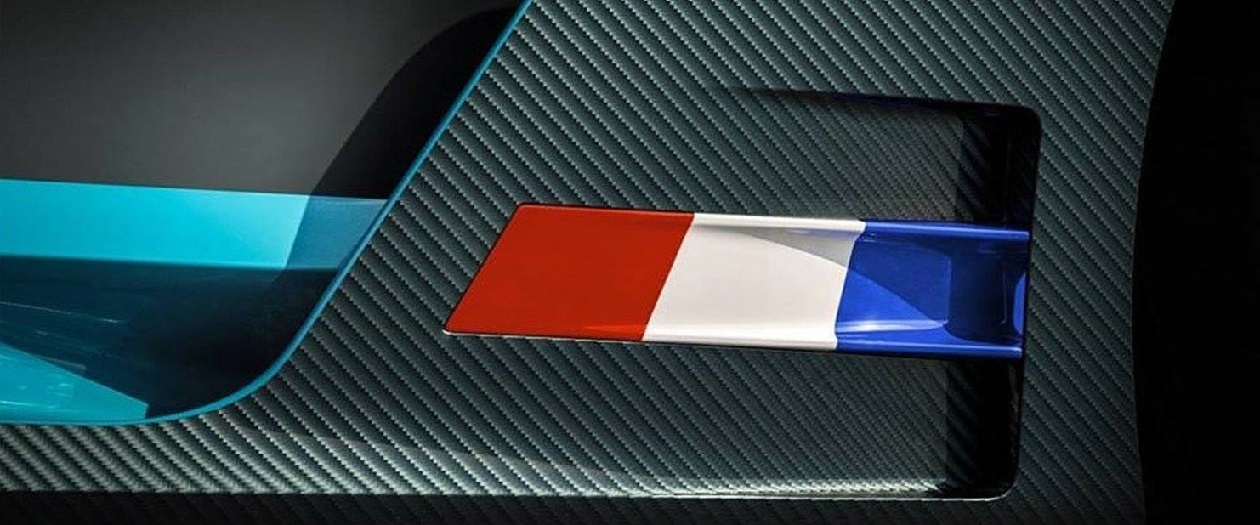 Bugatti Teases Divo Again, Announces Reveal Date