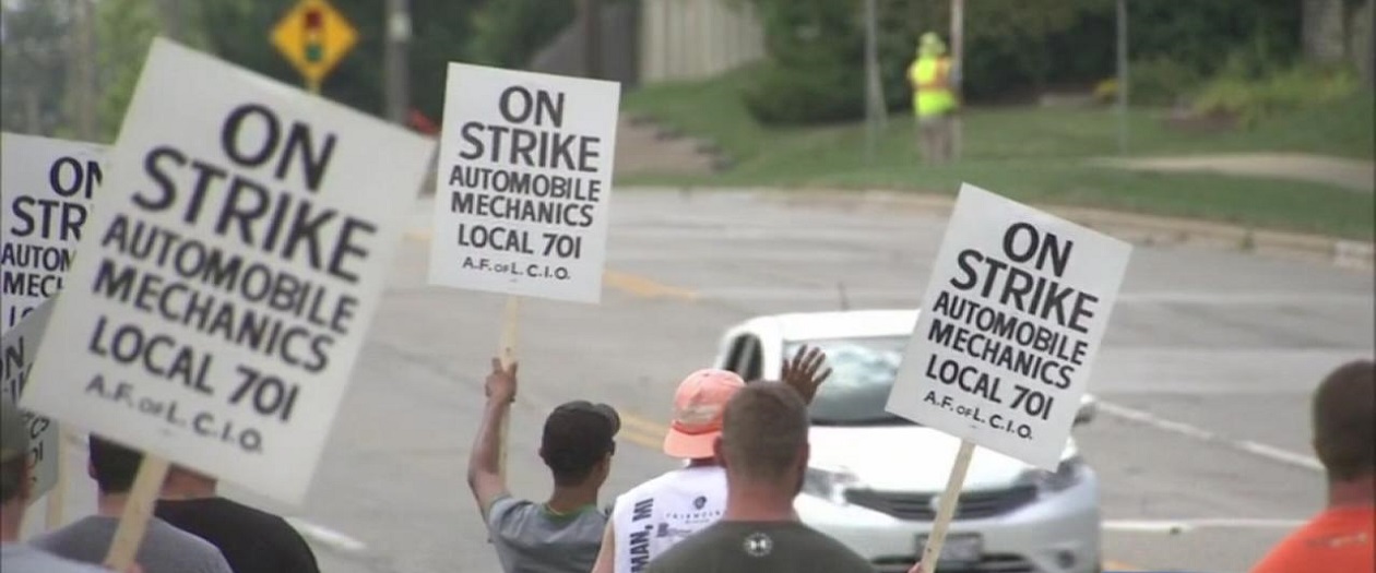 Almost 2,000 Unionized Chicago Mechanics are Currently on Strike