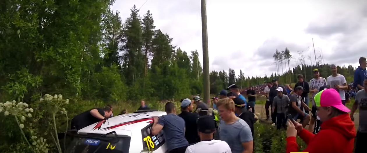 Rally Finland Spectators Rush to Save Vehicles