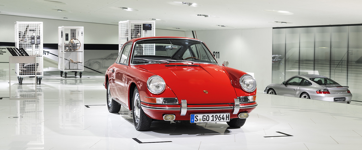 Porsche Restores the Ultra Rare 1964 Porsche 901