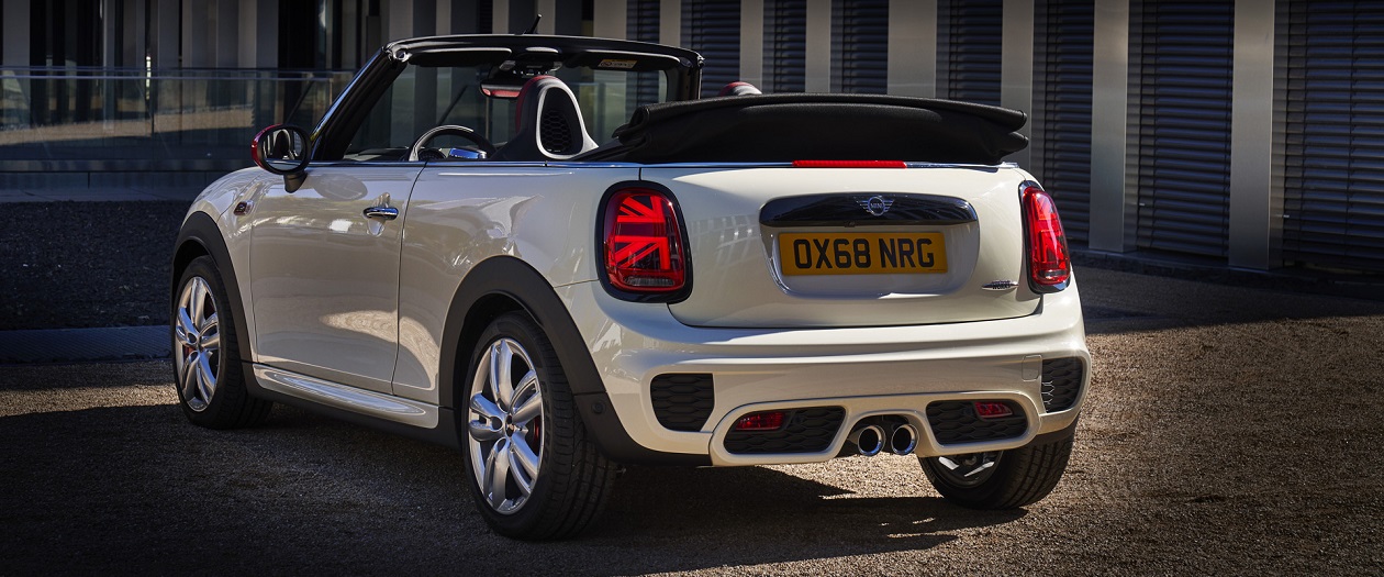 Mini Reveals Update to John Cooper Works Hardtop and Convertible